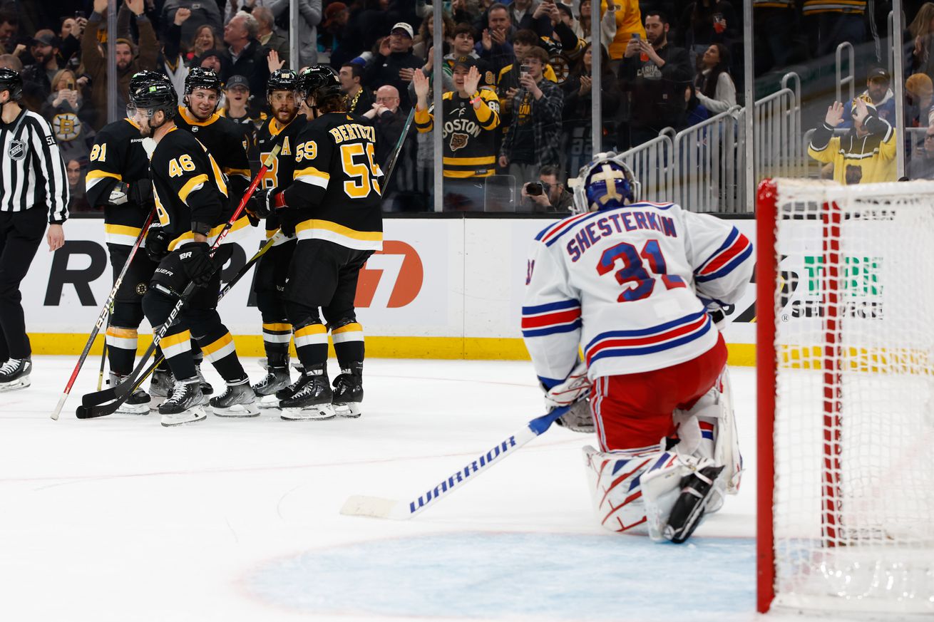 New York Rangers v Boston Bruins