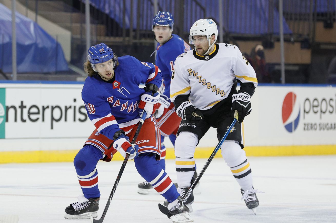 Pittsburgh Penguins v New York Rangers