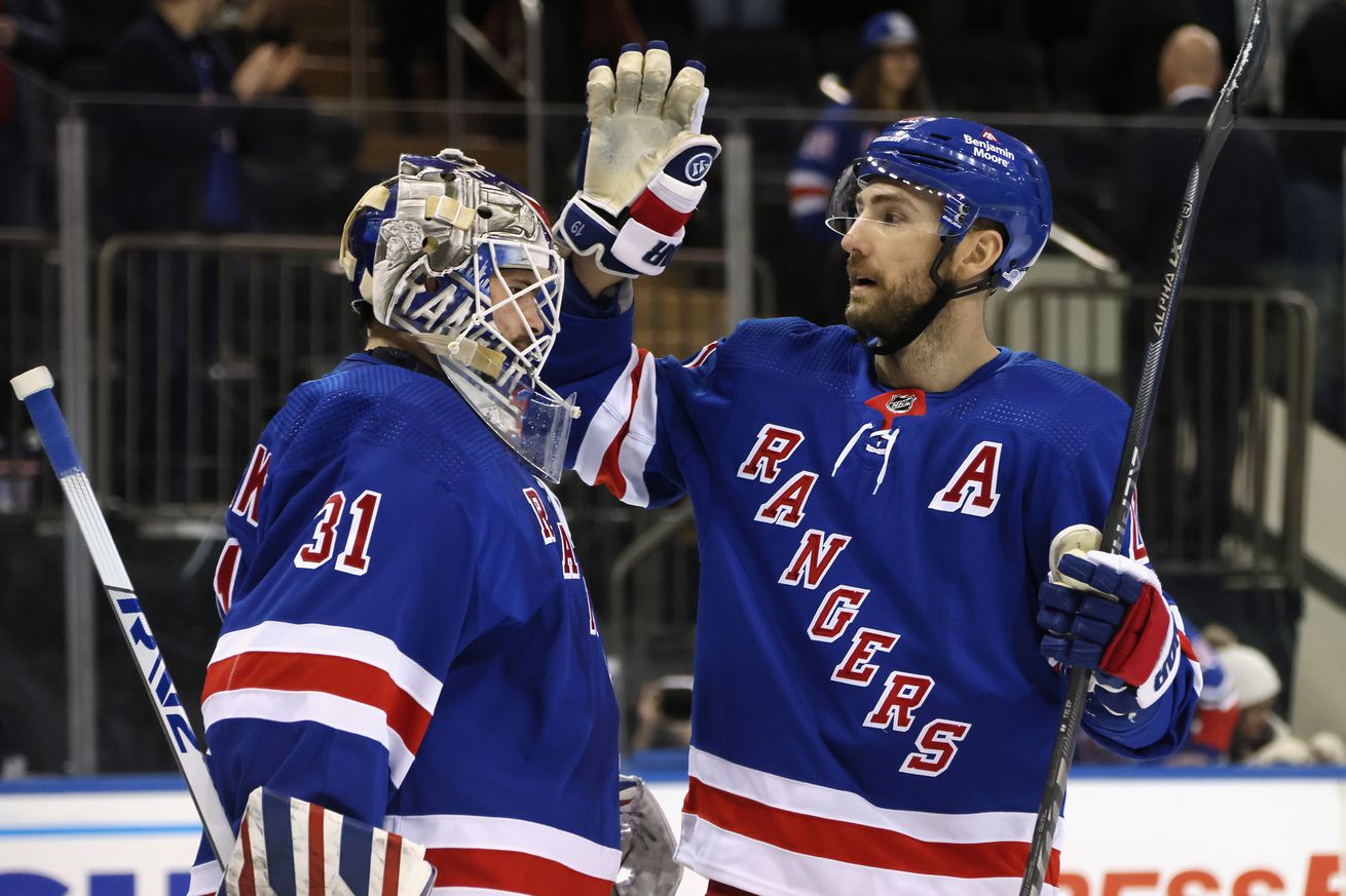Pittsburgh Penguins v New York Rangers