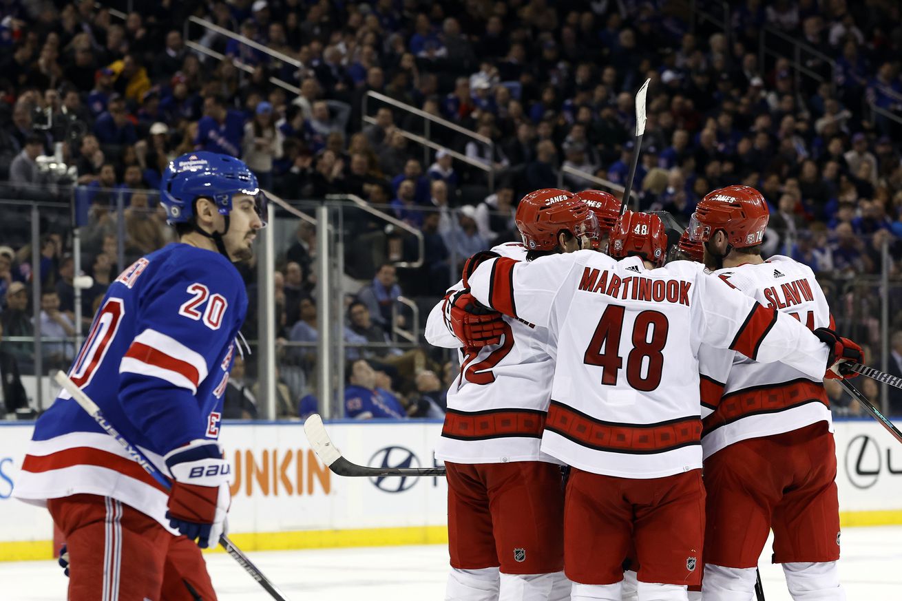Carolina Hurricanes v New York Rangers