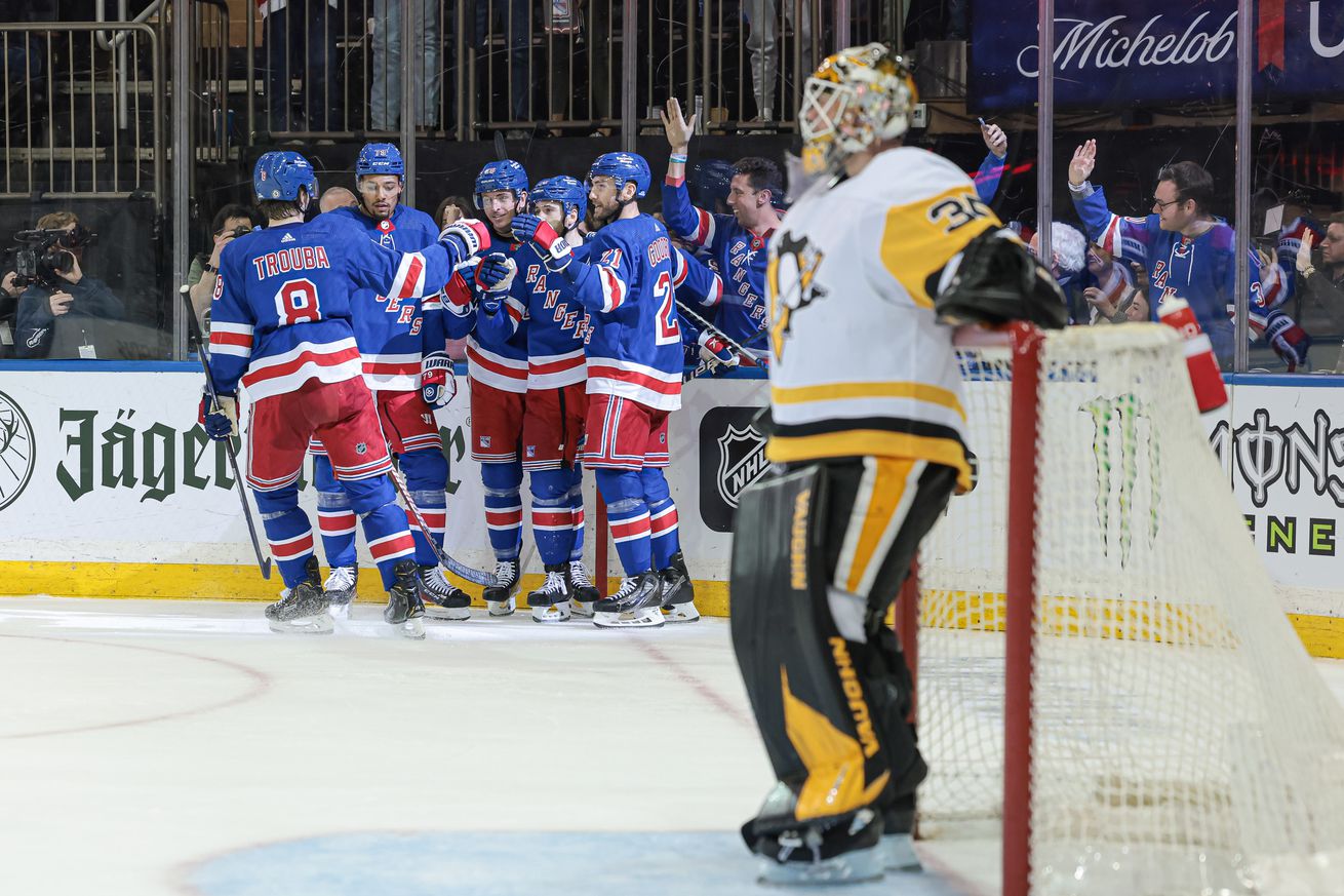 NHL: Pittsburgh Penguins at New York Rangers
