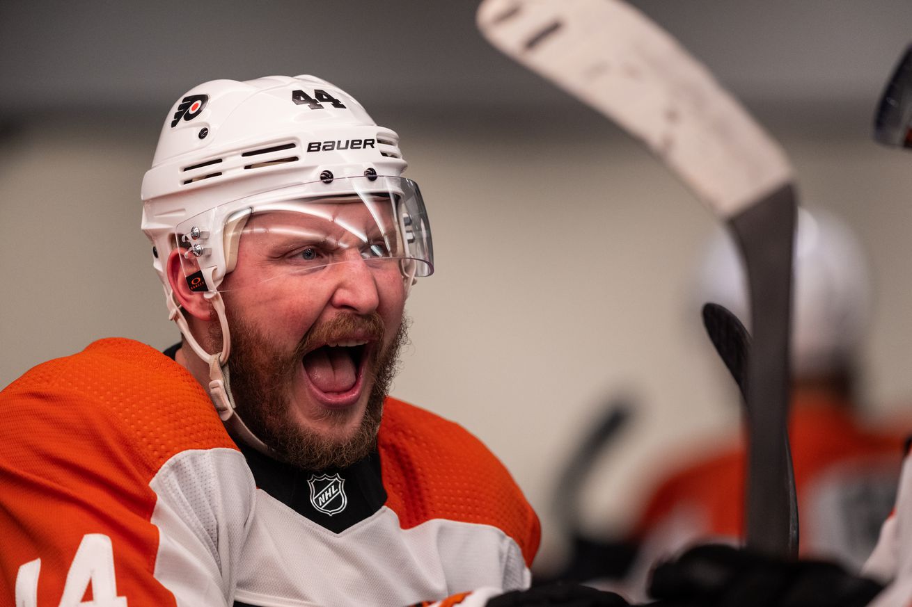 Philadelphia Flyers v New York Islanders