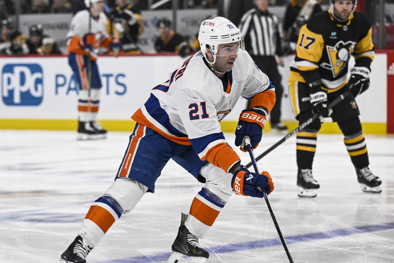 NHL: FEB 20 Islanders at Penguins