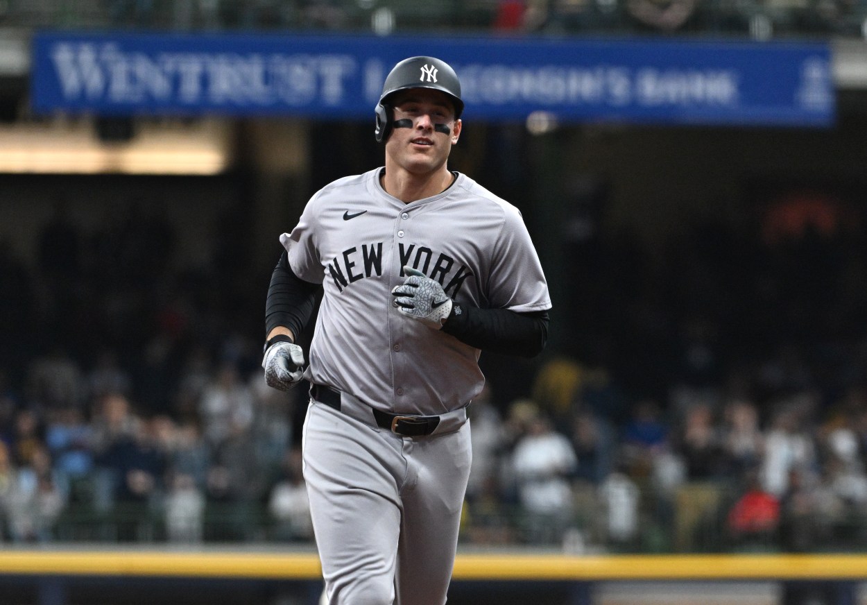 MLB: New York Yankees at Milwaukee Brewers, anthony rizzo MLB: New York Yankees at Milwaukee Brewers, anthony rizzo