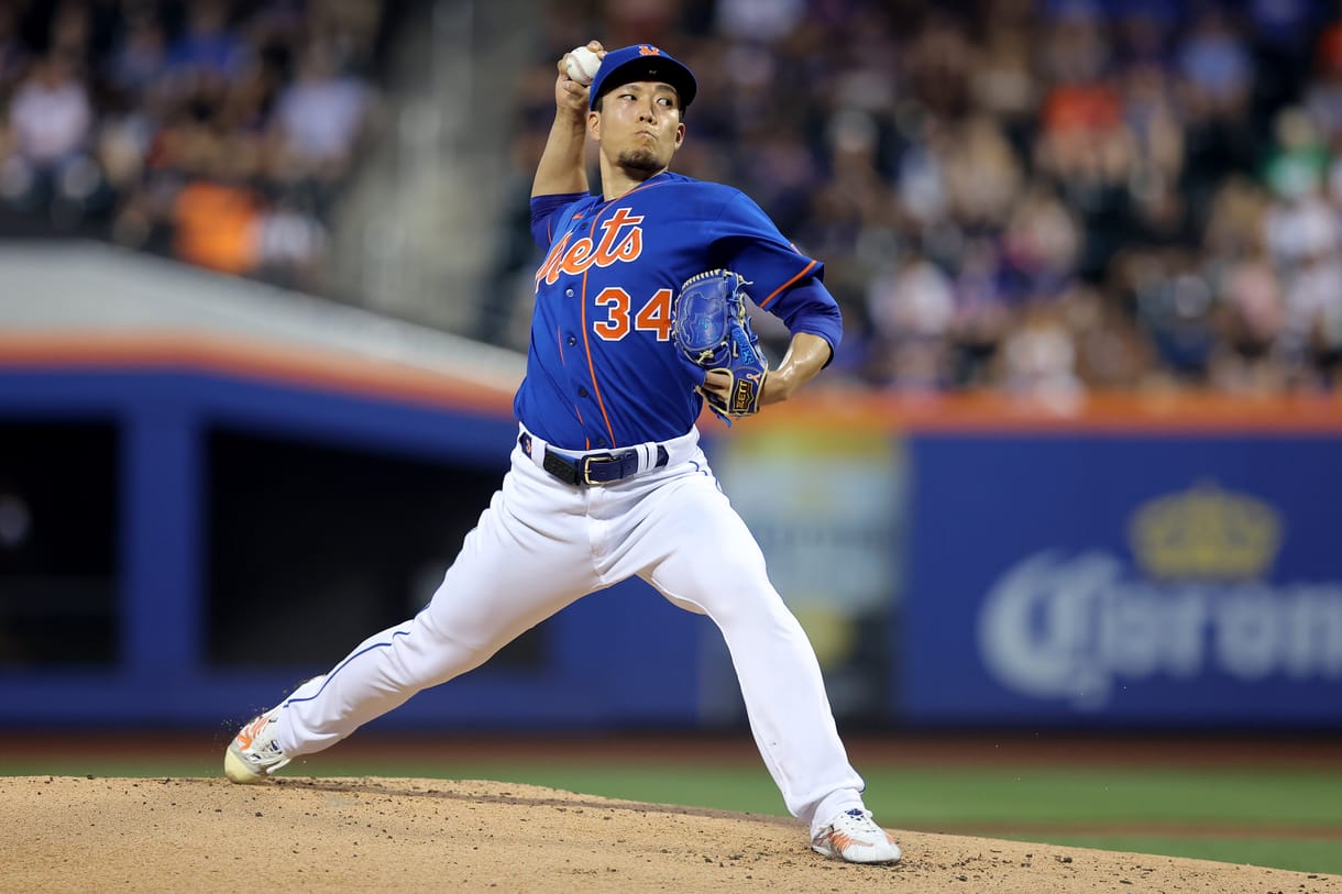MLB: Los Angeles Dodgers at New York Mets Jul 15, 2023; New York City, New York, USA; New York Mets starting pitcher Kodai Senga (34) pitches against the Los Angeles Dodgers during the second inning at Citi Field. Mandatory Credit: Brad Penner-Imagn Images