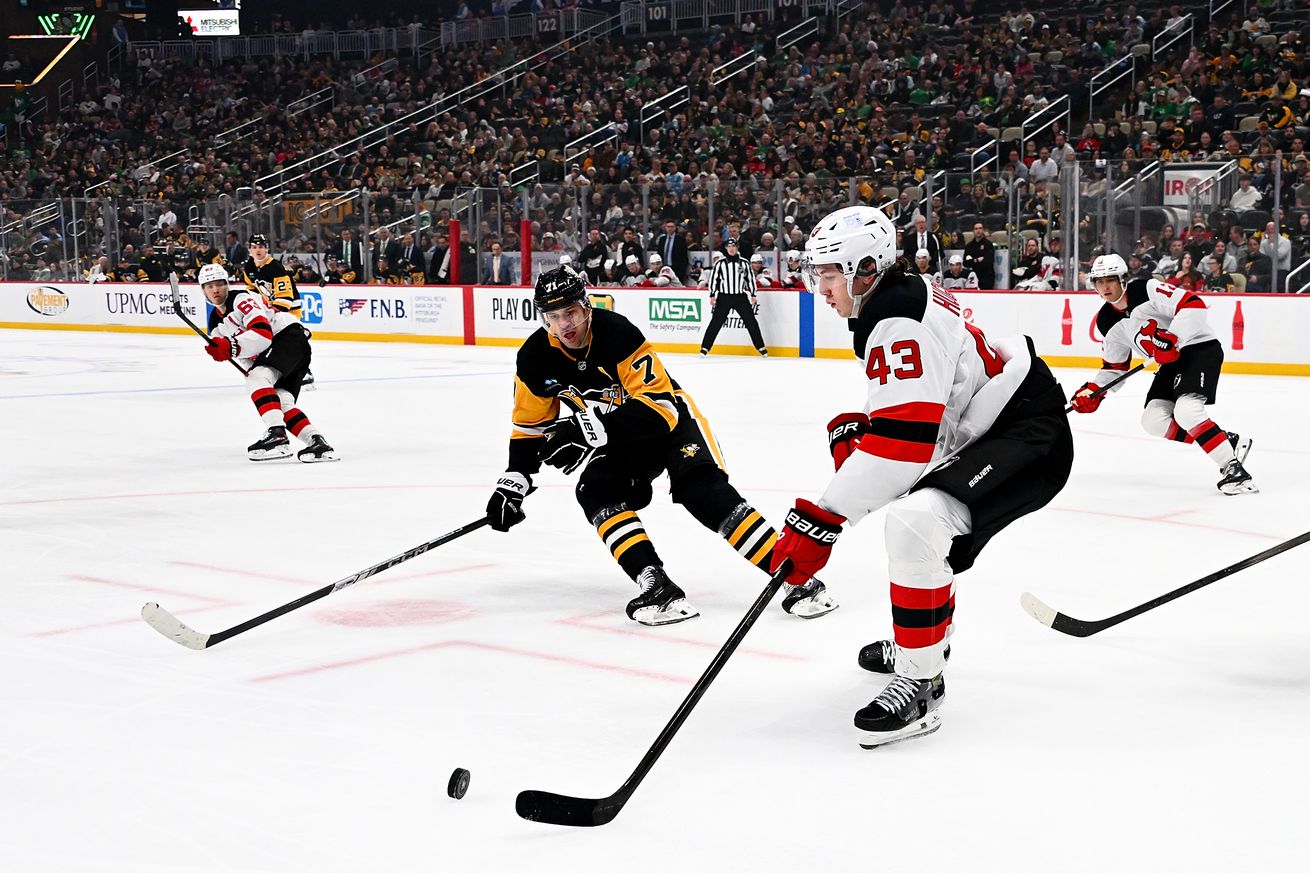 New Jersey Devils v Pittsburgh Penguins
