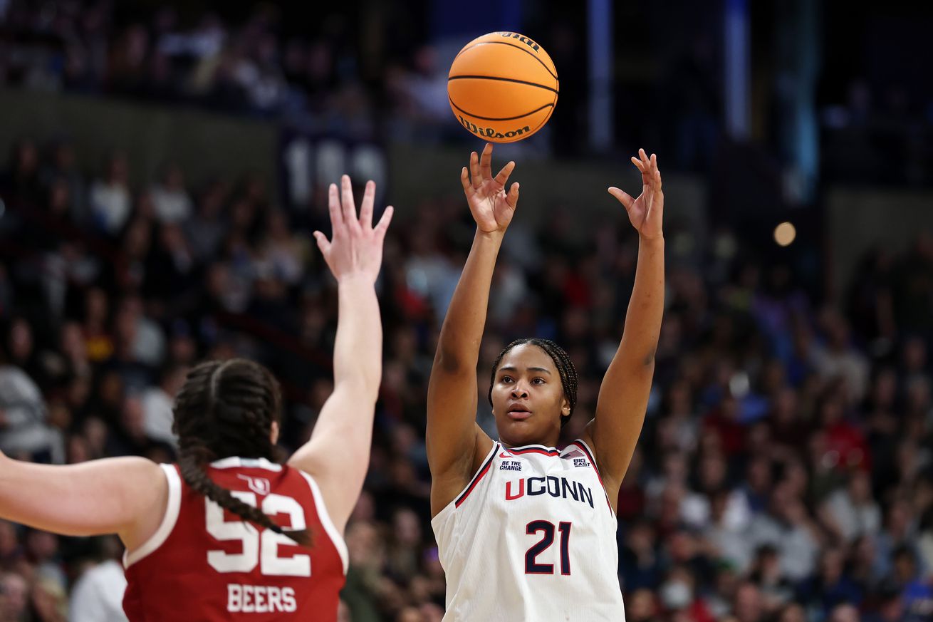 Oklahoma v UConn