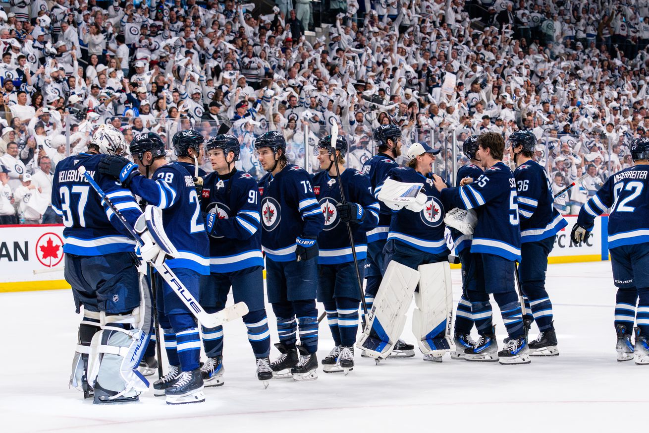 St Louis Blues v Winnipeg Jets - Game One