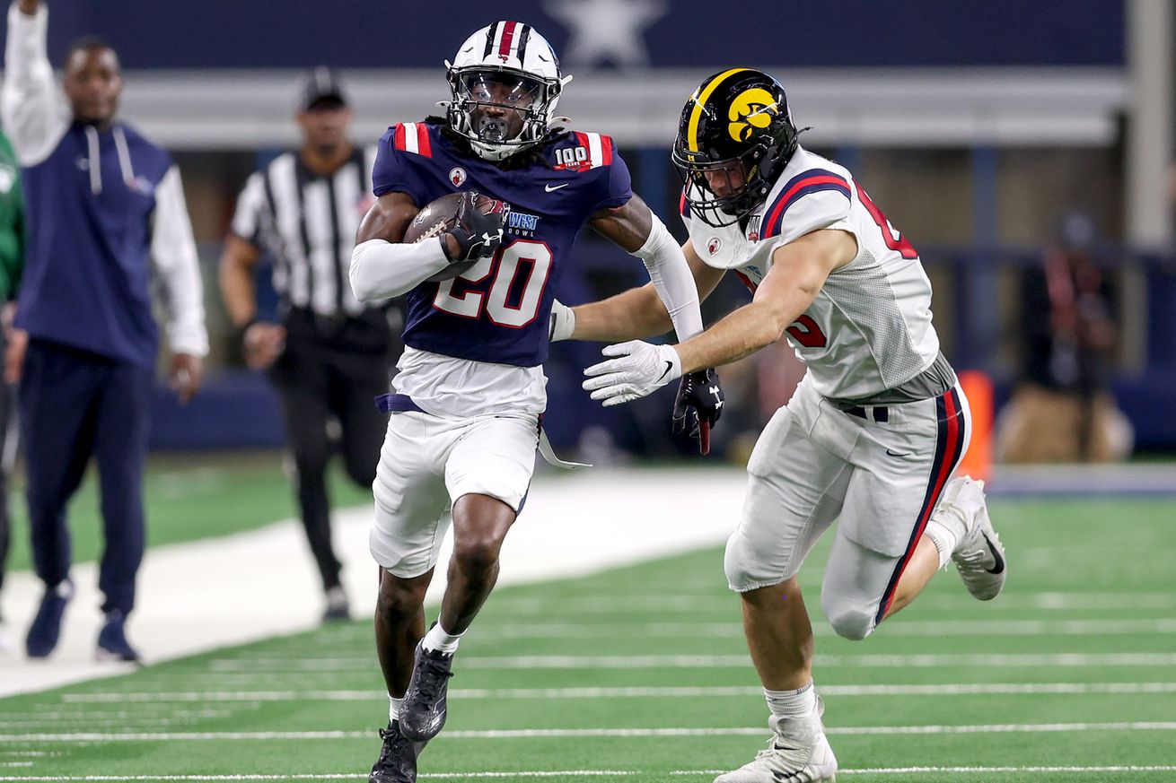 COLLEGE FOOTBALL: JAN 30 East-West Shrine Bowl