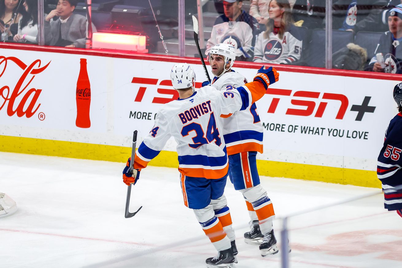 New York Islanders v Winnipeg Jets