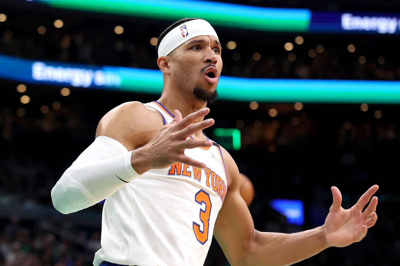 New York Knicks v Boston Celtics - Game Two