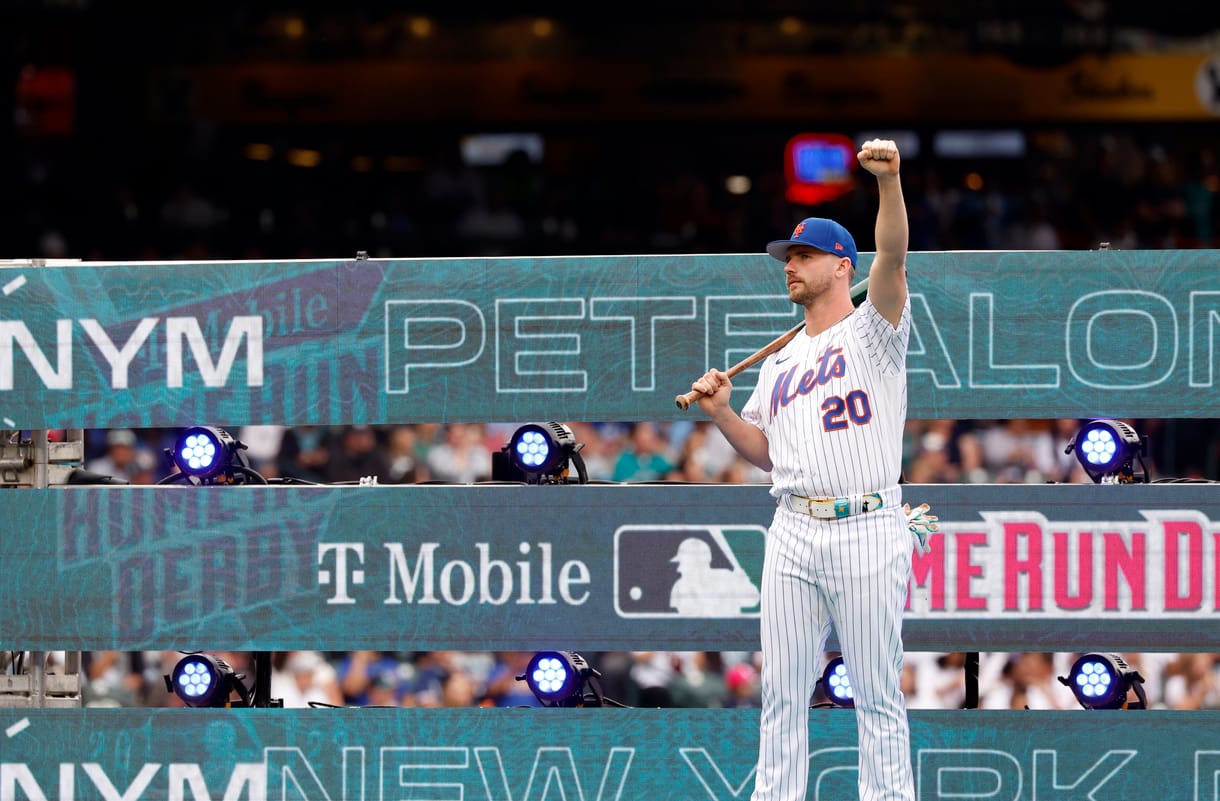 MLB: All Star-Home Run Derby Jul 10, 2023; Seattle, Washington, USA; New York Mets first baseman Pete Alonso (20) before the All-Star Home Run Derby at T-Mobile Park. Mandatory Credit: Joe Nicholson-USA TODAY Sports