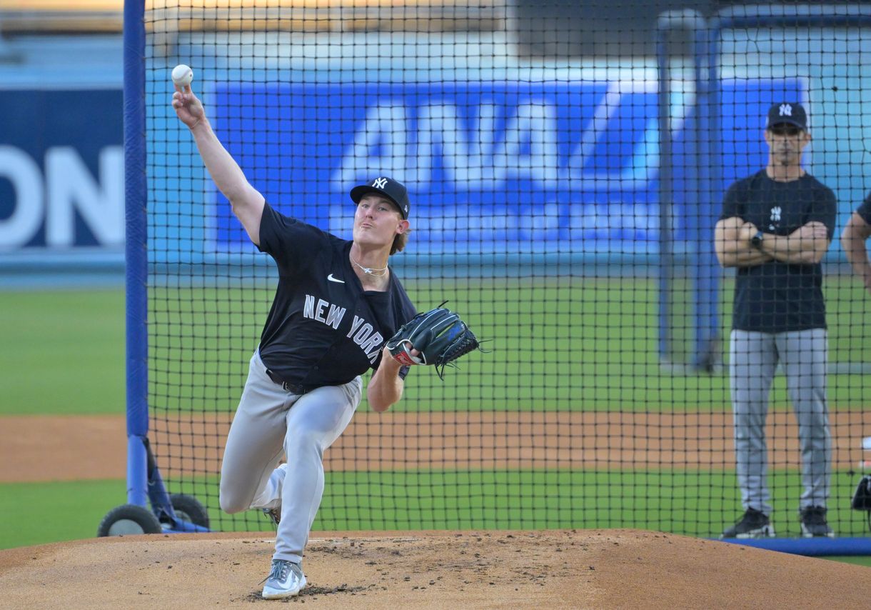 MLB: World Series- New York Yankees workouts, clayton beeter