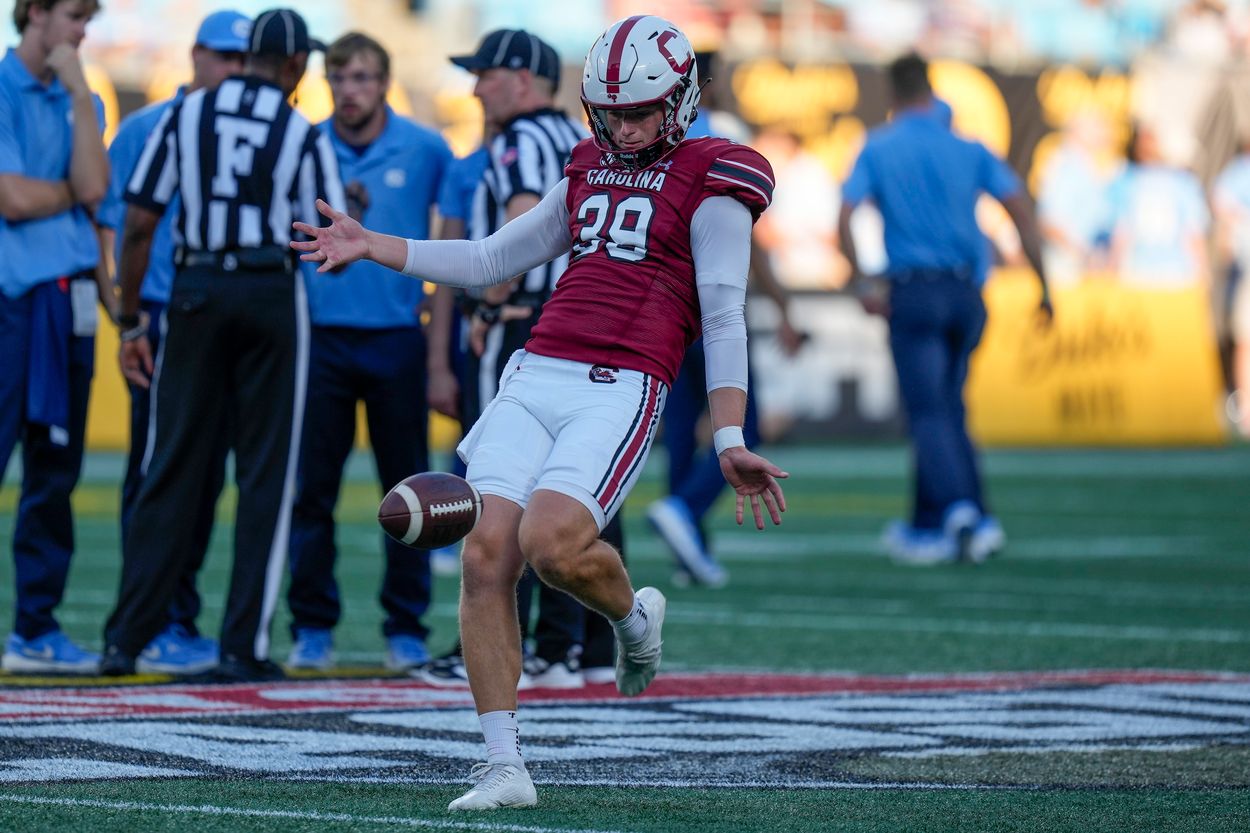 NCAA Football: North Carolina at South Carolina, new york jets NCAA Football: North Carolina at South Carolina, new york jets