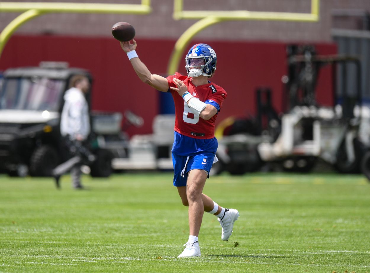 NFL: New York Giants Rookie Minicamp, jaxson dart NFL: New York Giants Rookie Minicamp, jaxson dart