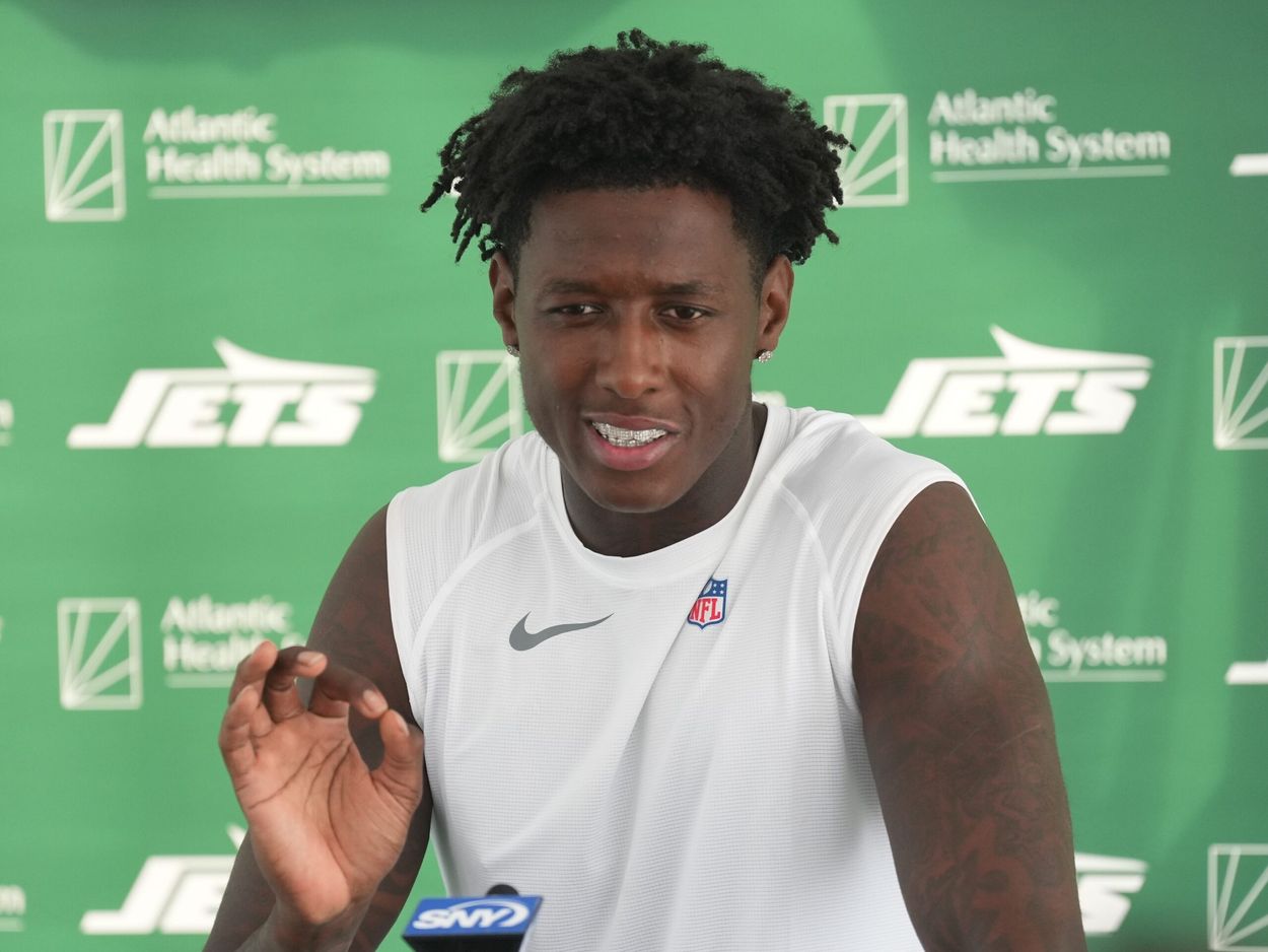 Syndication: The Record Jets, Sauce Gardner