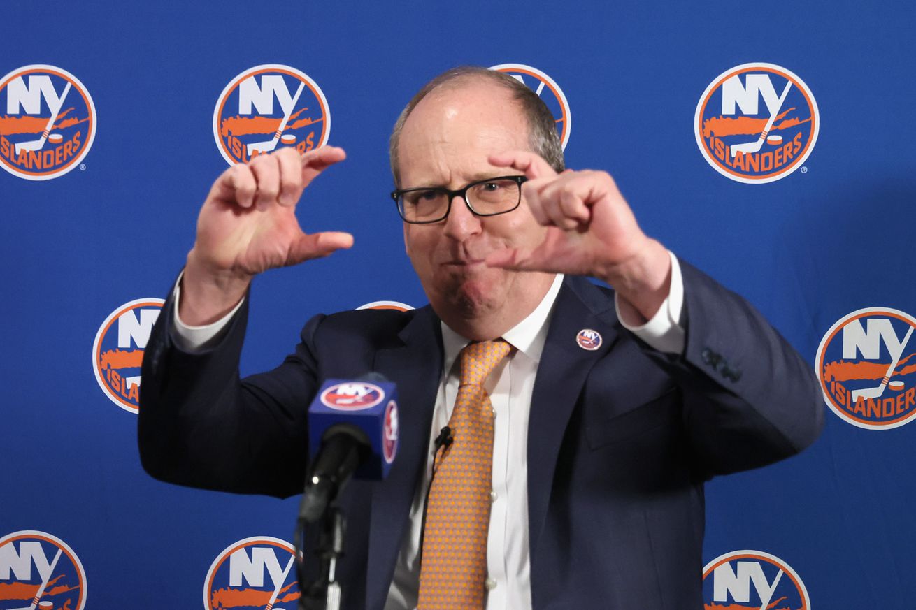 New York Rangers v New York Islanders