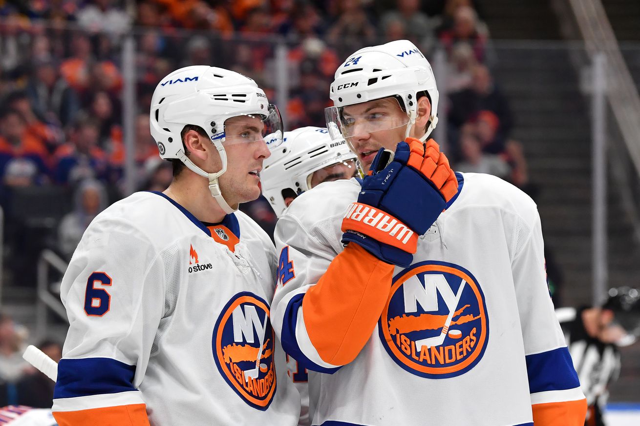 New York Islanders v Edmonton Oilers