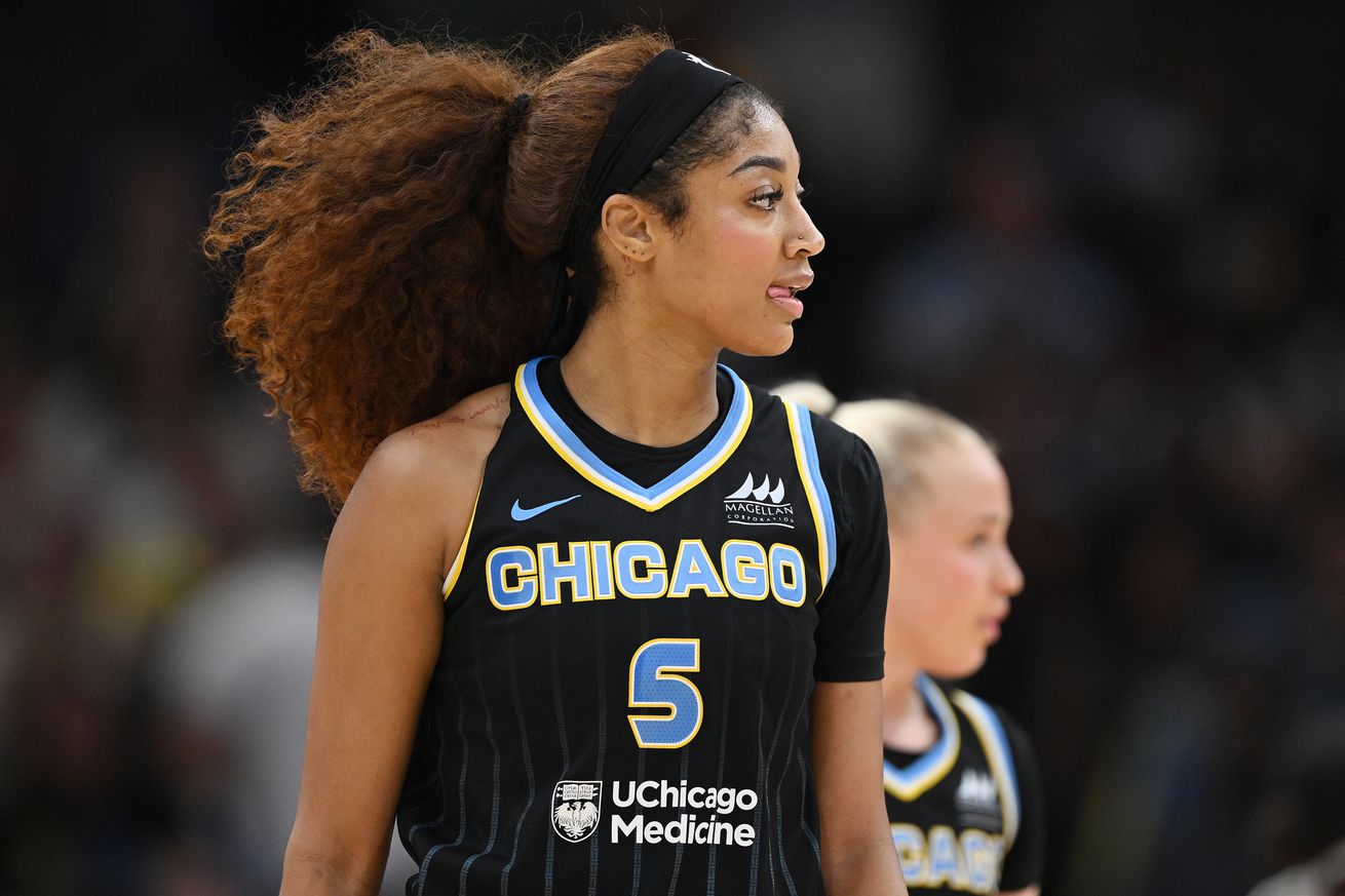 Indiana Fever v Chicago Sky
