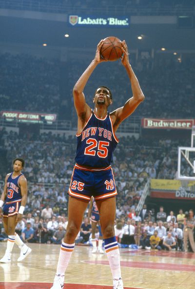 New York Knicks v Washington Bullets