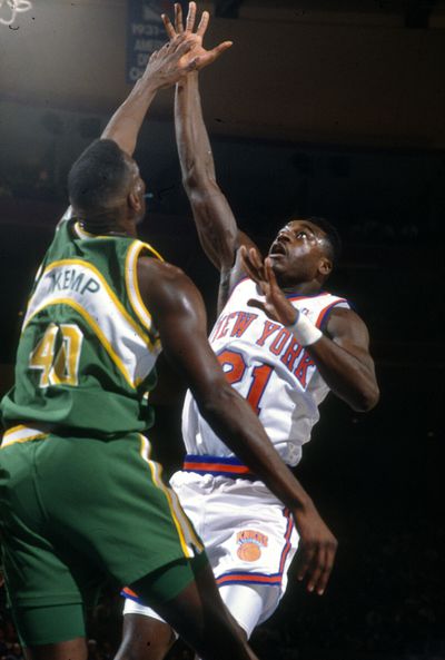 Seattle Supersonics v New York Knicks