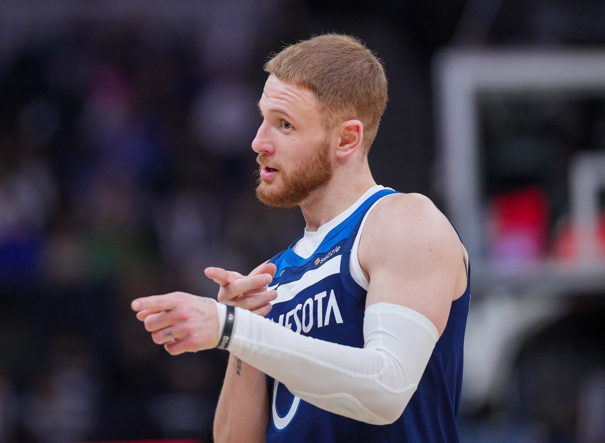 NBA: Philadelphia 76ers at Minnesota Timberwolves Donte DiVincenzo, Knicks, Timberwolves, Villanova