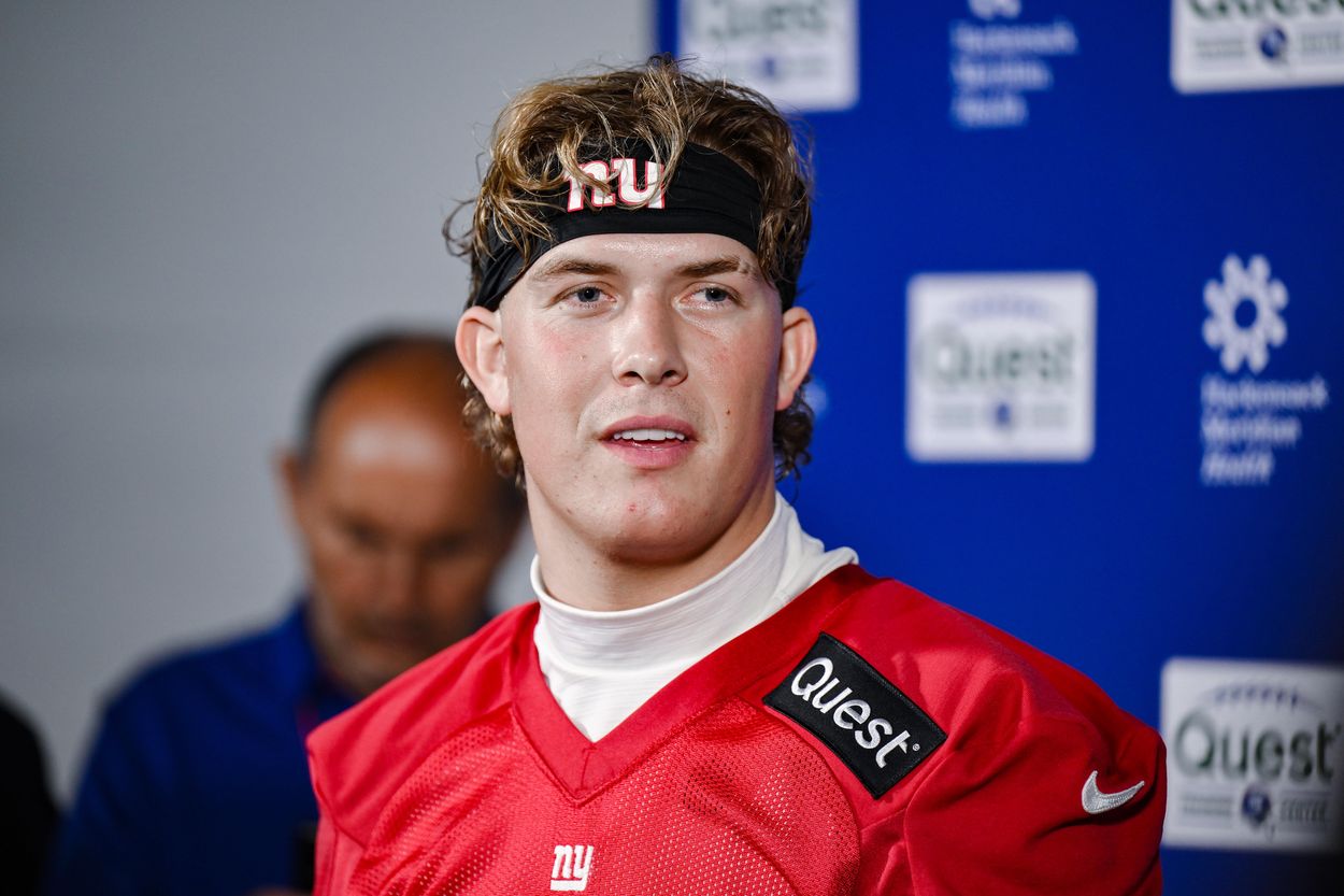 NFL: New York Giants Minicamp Jun 18, 2025; East Rutherford, NJ, USA; New York Giants quarterback Jaxson Dart (6) speaks at a press conference during minicamp at Quest Diagnostics Training Center. Mandatory Credit: John Jones-Imagn Images
