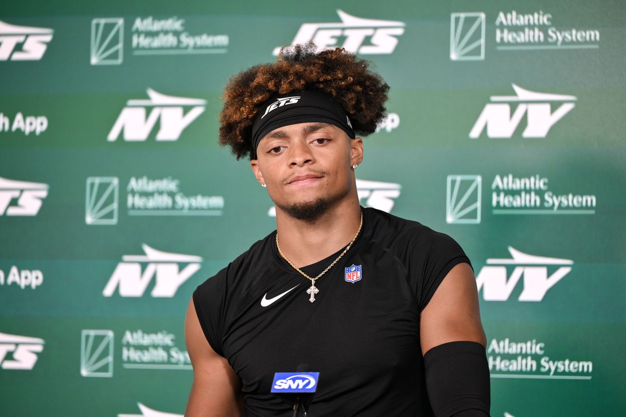 NFL: New York Jets Minicamp Justin Fields, Jets