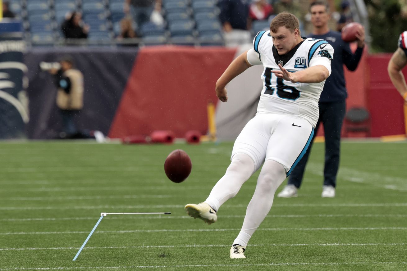 NFL: AUG 08 Preseason Panthers at Patriots