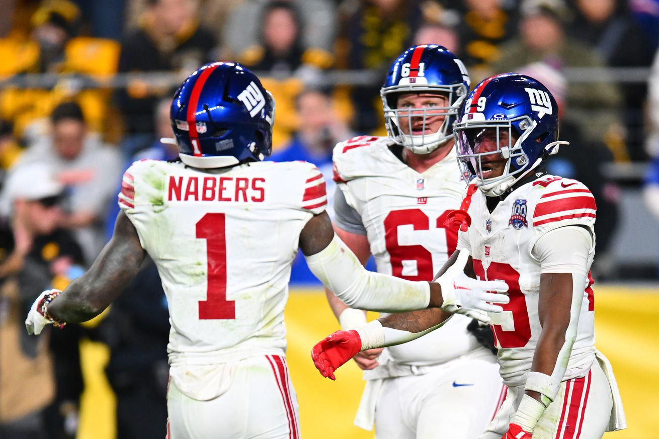 New York Giants v Pittsburgh Steelers