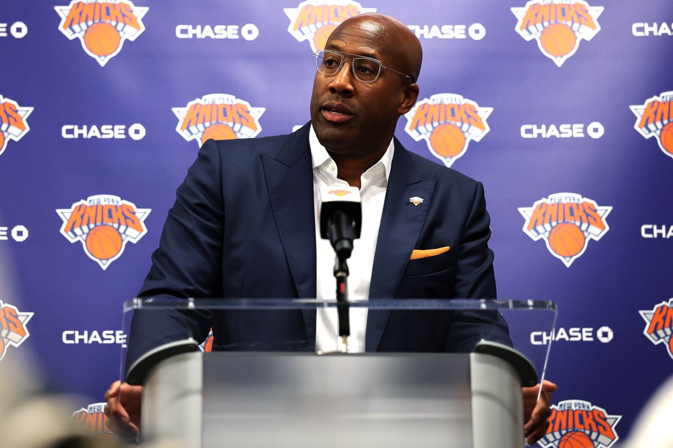 New York Knicks Introduce Mike Brown