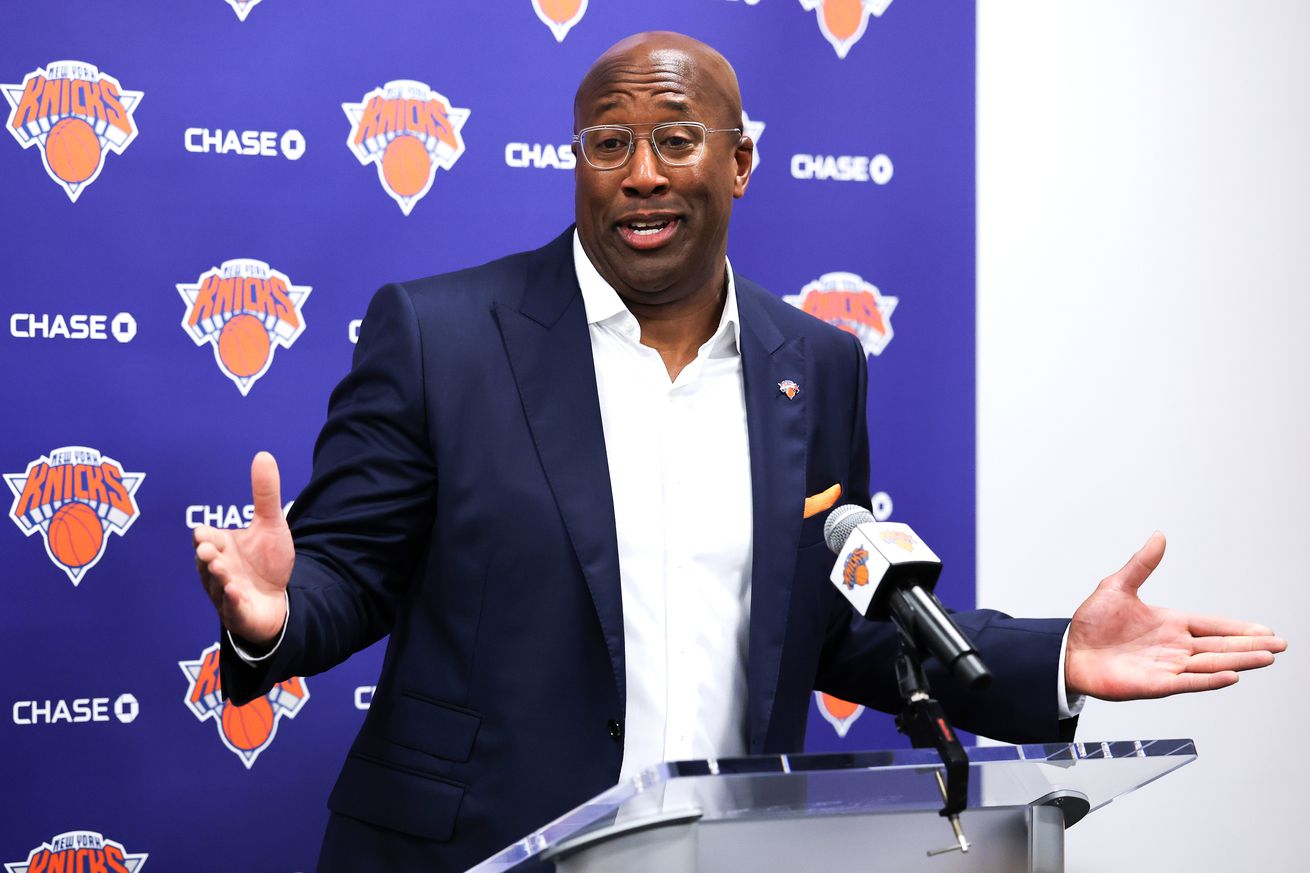 New York Knicks Introduce Mike Brown