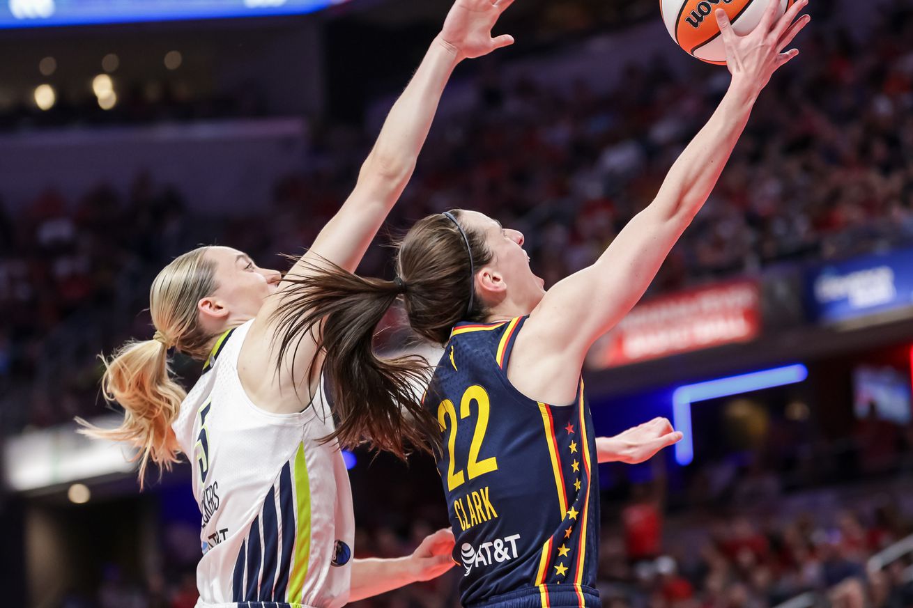 Dallas Wings v Indiana Fever