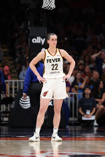 Indiana Fever v Connecticut Sun