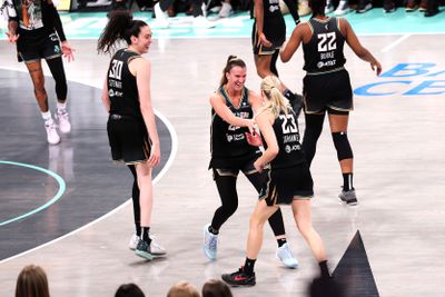 Indiana Fever v New York Liberty