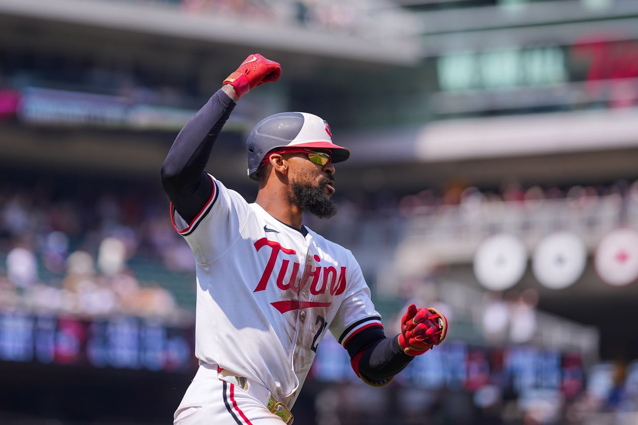MLB: Pittsburgh Pirates at Minnesota Twins MLB: Pittsburgh Pirates at Minnesota Twins