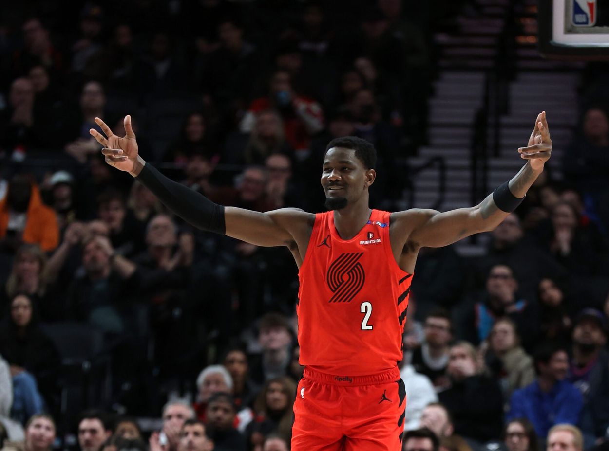 NBA: Phoenix Suns at Portland Trail Blazers, deandre ayton, knicks NBA: Phoenix Suns at Portland Trail Blazers, deandre ayton, knicks