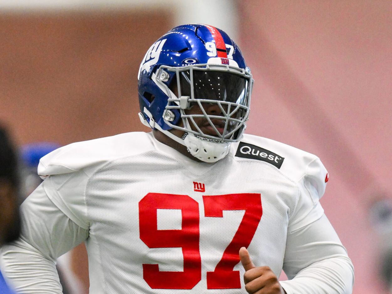 NFL: New York Giants Minicamp Jun 17, 2025; East Rutherford, NJ, USA; New York Giants defensive tackle Dexter Lawrence II (97) participates in a drill during minicamp at Quest Diagnostics Training Center. Mandatory Credit: John Jones-Imagn Images