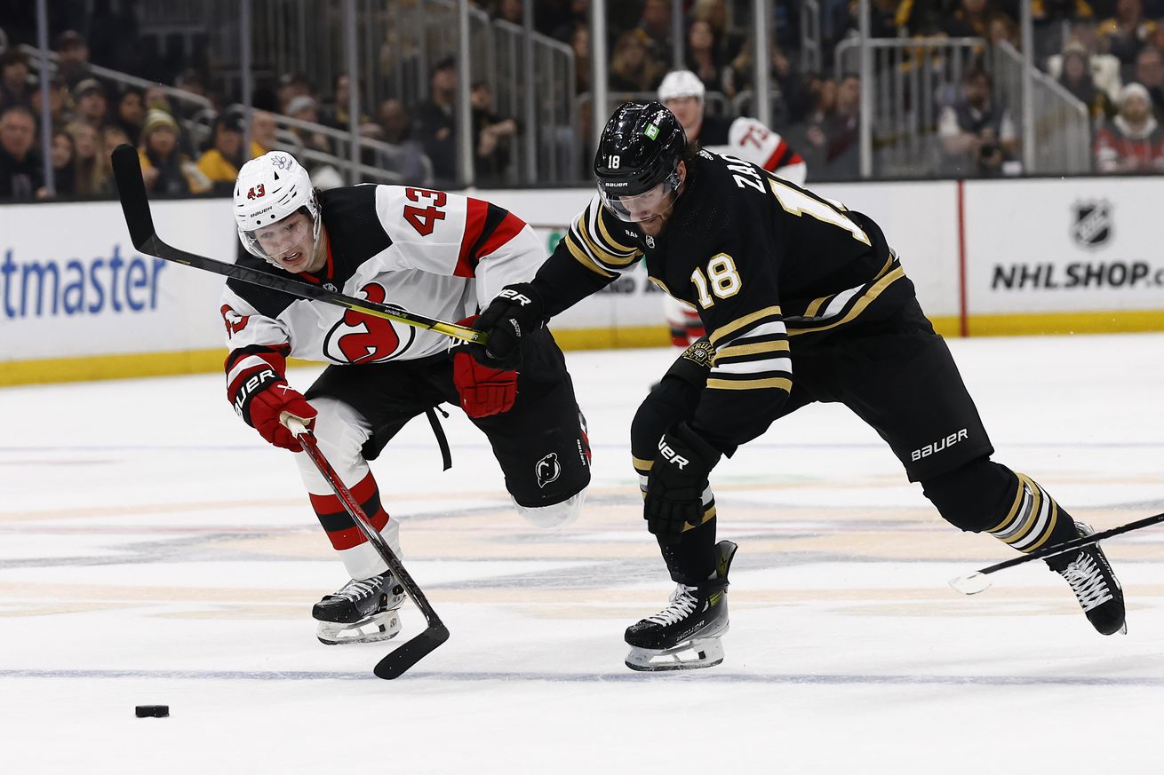 NHL: New Jersey Devils at Boston Bruins