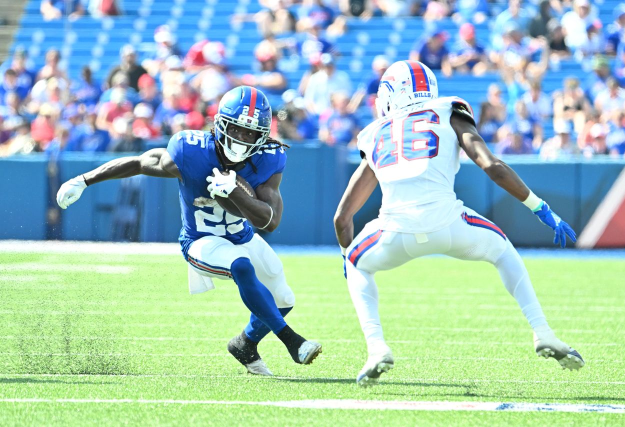 NFL: New York Giants at Buffalo Bills, dante miller