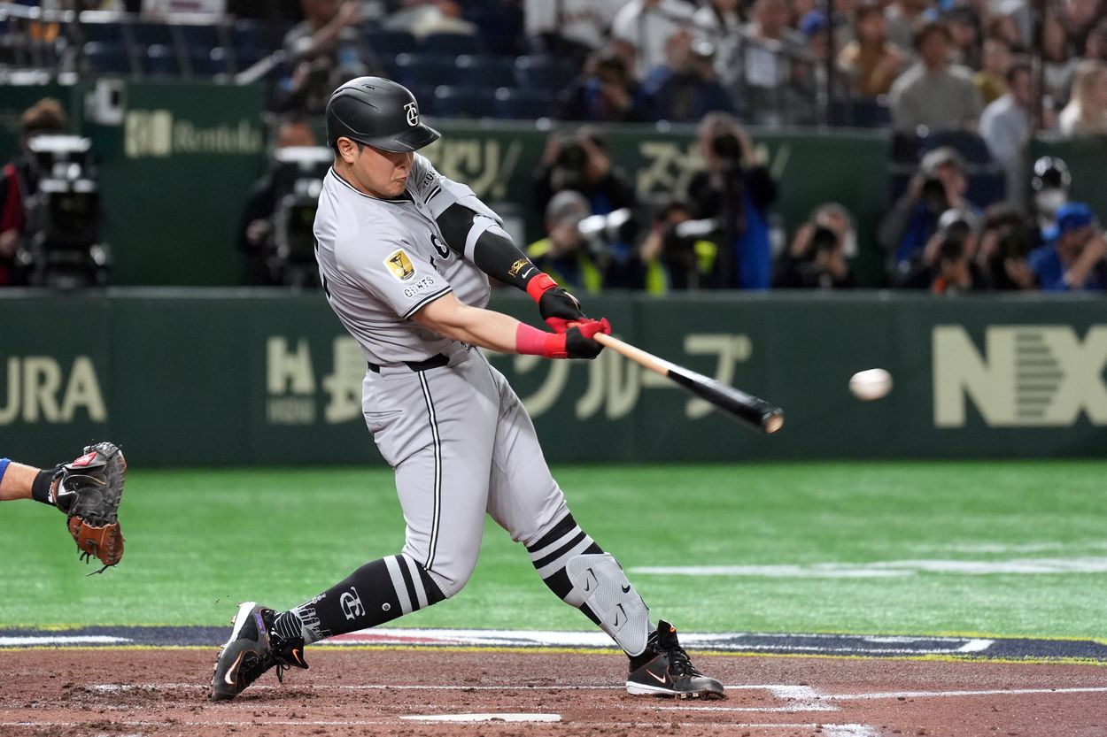 MLB: Spring Training-Chicago Cubs at Yomiuri Giants MLB: Spring Training-Chicago Cubs at Yomiuri Giants