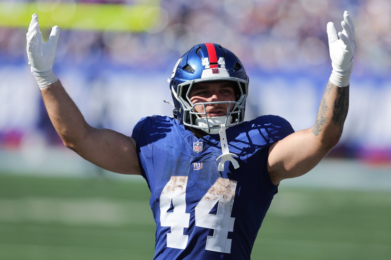 Cam Skattebo, NFL: Los Angeles Chargers at New York Giants