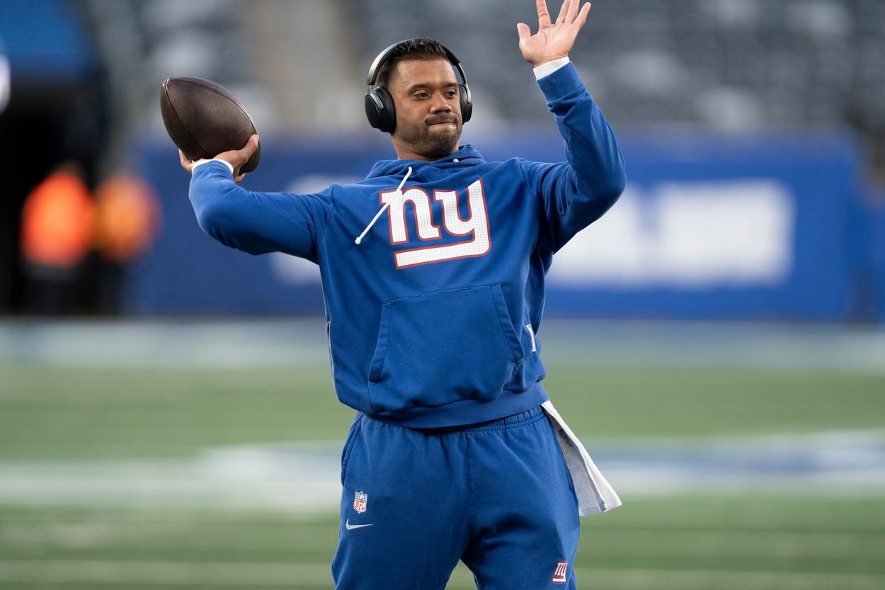 Syndication: The Record Russell Wilson, Giants