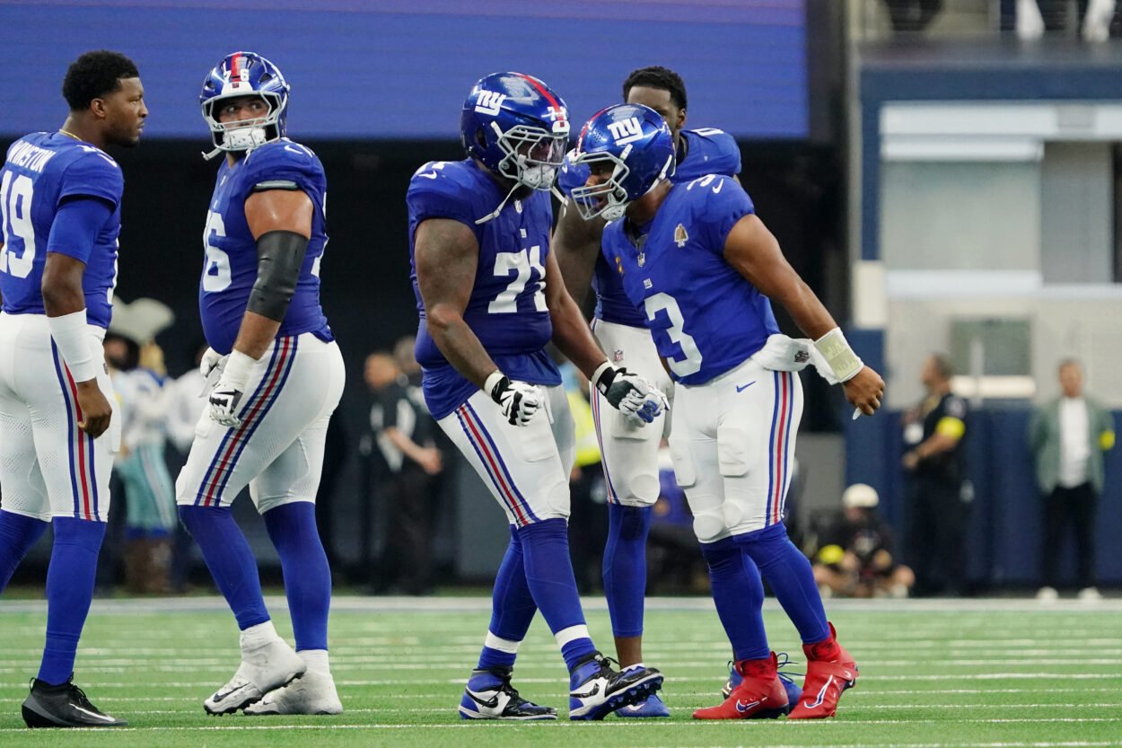 NFL: New York Giants at Dallas Cowboys, marcus mbow