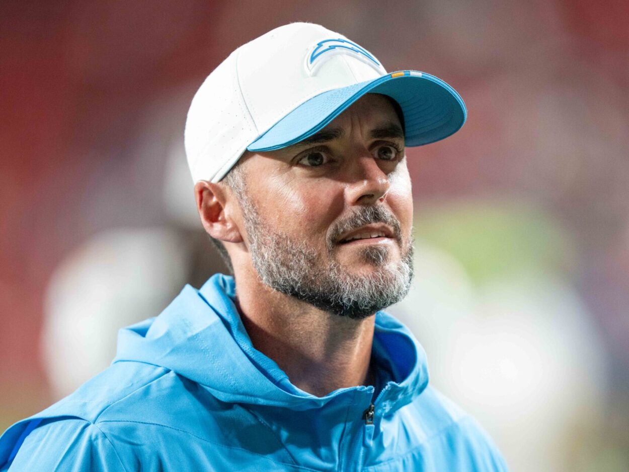 Jesse Minter, giants, NFL: Los Angeles Chargers at San Francisco 49ers