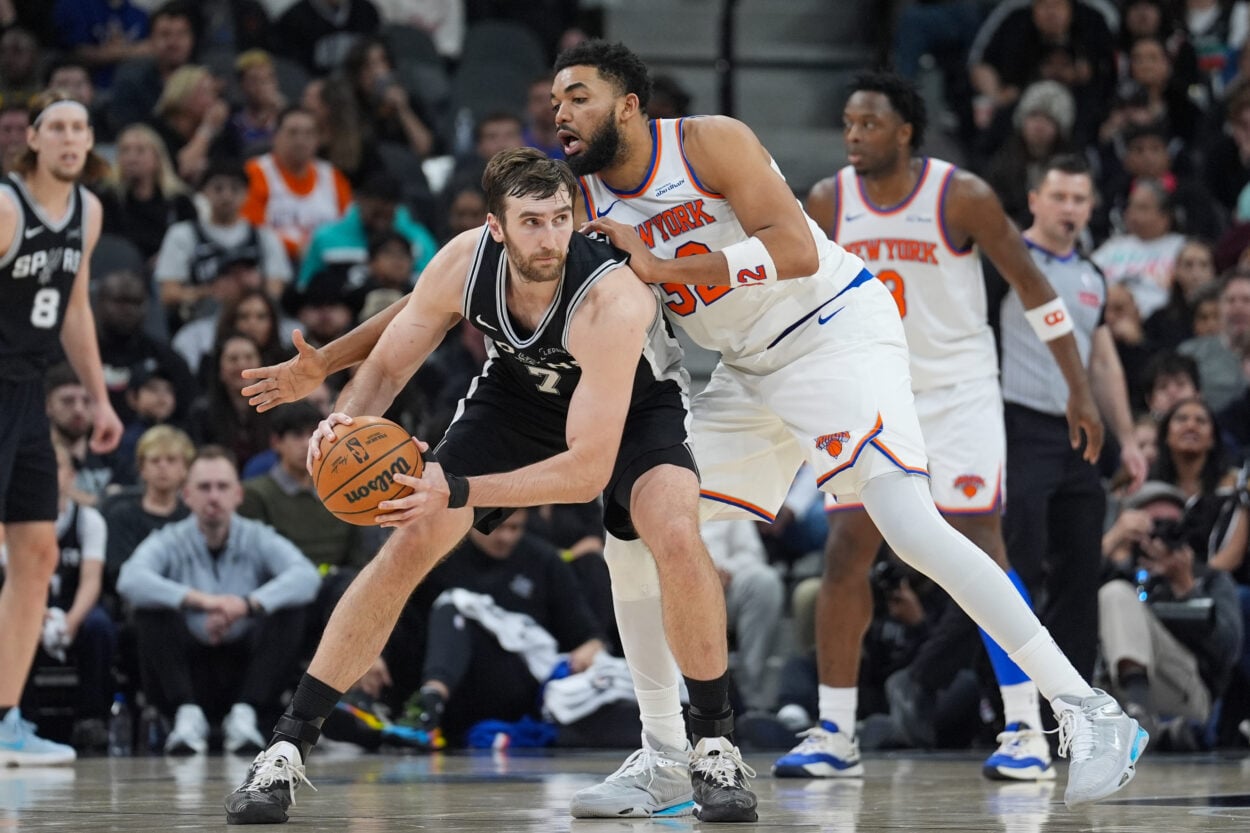 NBA: New York Knicks at San Antonio Spurs