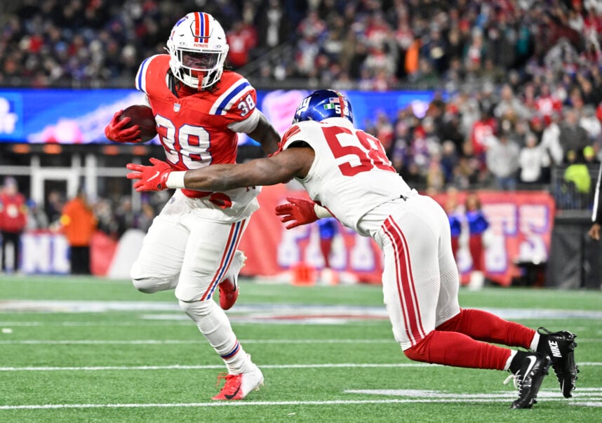 NFL: New York Giants at New England Patriots